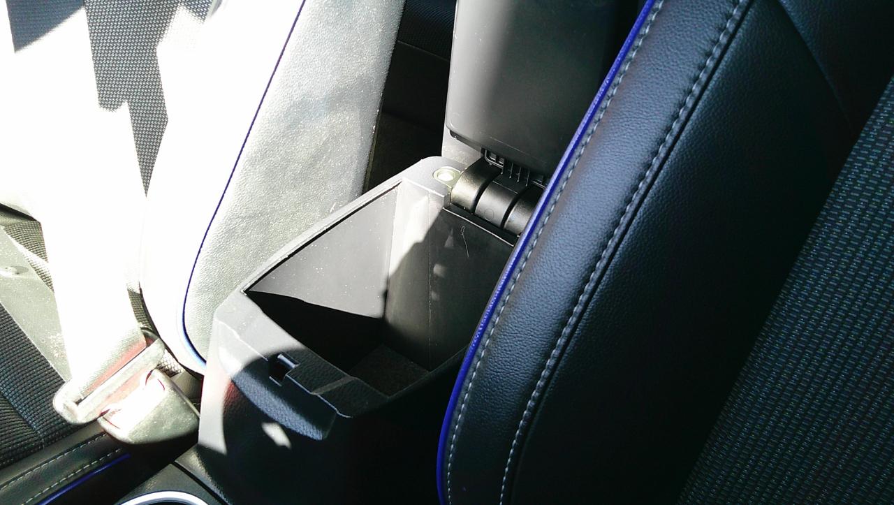 Toyota Corolla 50th Anniversary Special Edition CVT (Natl) 2017