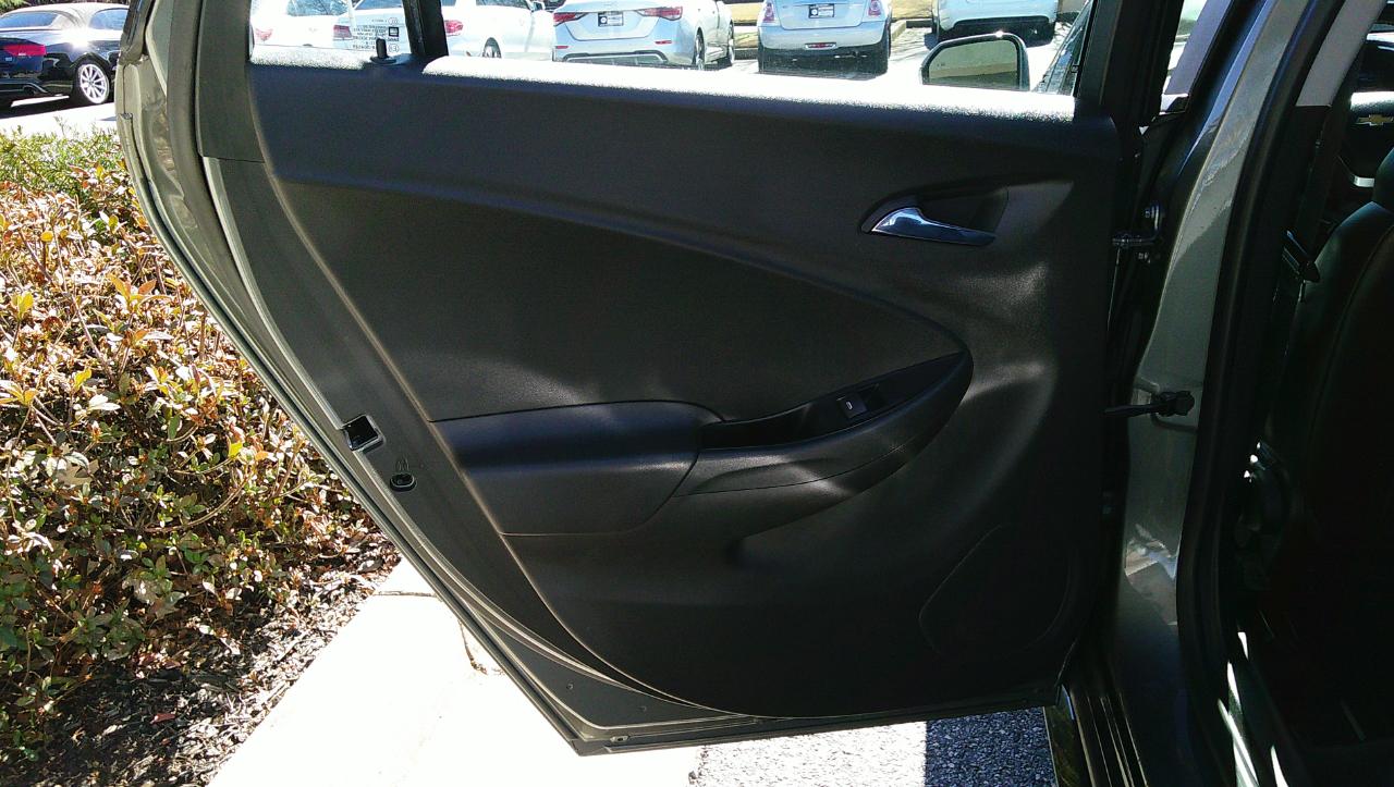 Chevrolet Volt 5dr HB Premier 2017