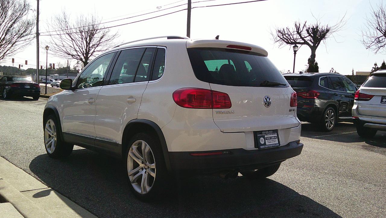 Volkswagen Tiguan 2WD 4dr Auto SE w/Sunroof & Nav 2012