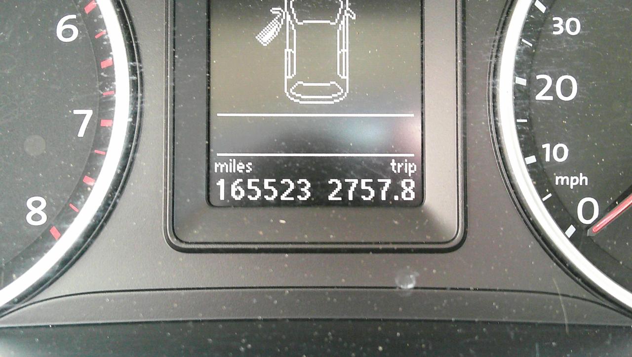 Volkswagen Tiguan 2WD 4dr Auto SE w/Sunroof & Nav 2012