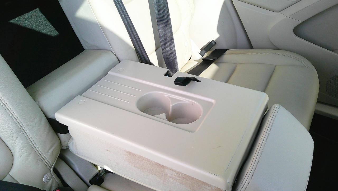 Volkswagen Tiguan 2WD 4dr Auto SE w/Sunroof & Nav 2012