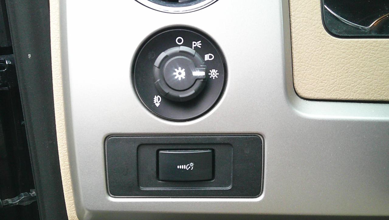 Ford F-150 4WD SuperCrew 145" King Ranch 2014