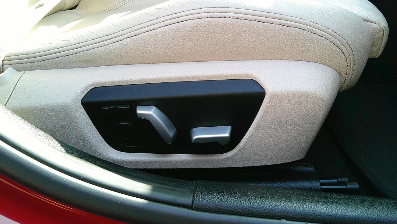 BMW 3 Series 330i Sedan South Africa 2017