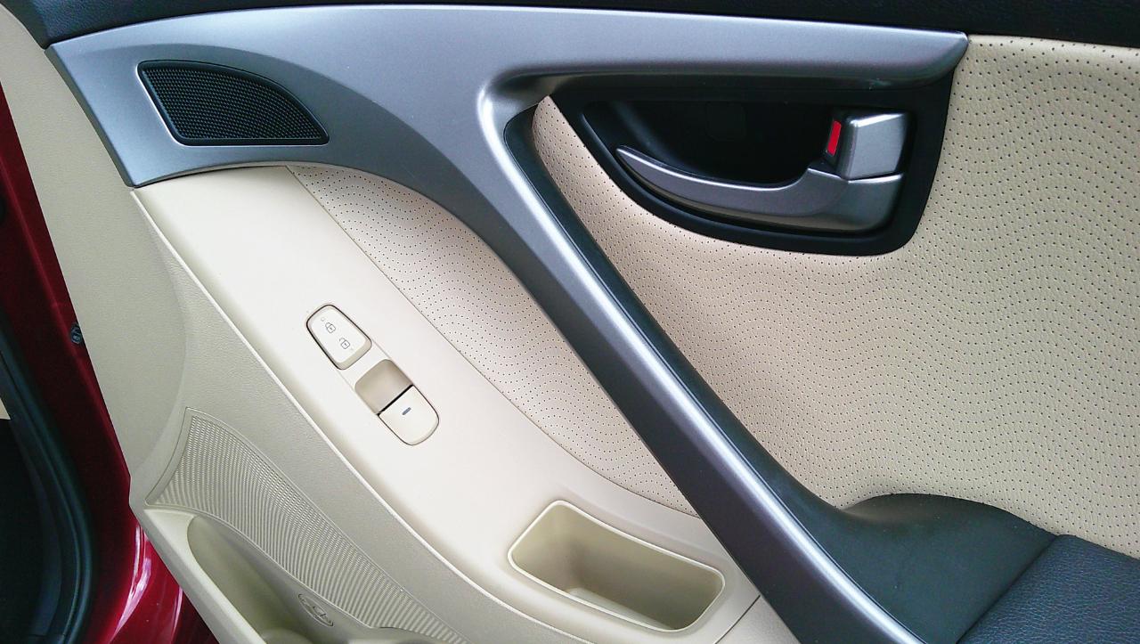 Hyundai Elantra 4dr Sdn Auto Limited PZEV (Alabama Plant) 2013