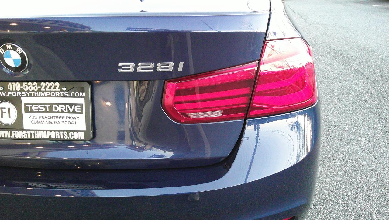 BMW 3 Series 4dr Sdn 328i RWD South Africa SULEV 2016