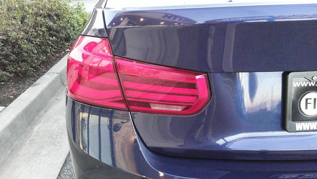 BMW 3 Series 4dr Sdn 328i RWD South Africa SULEV 2016