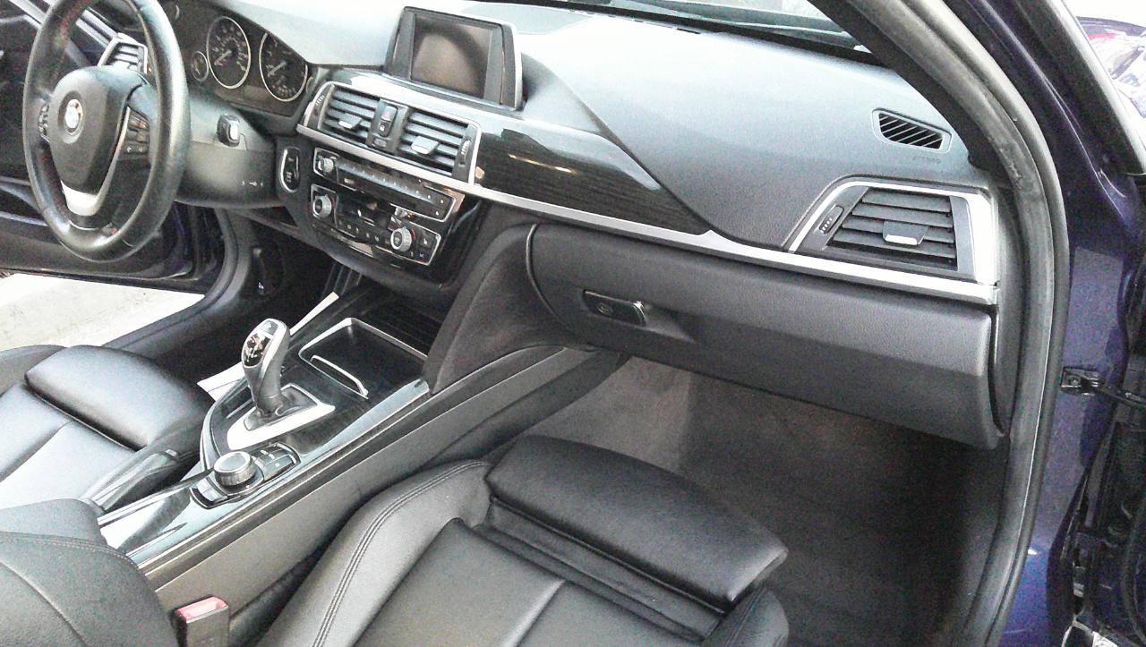 BMW 3 Series 4dr Sdn 328i RWD South Africa SULEV 2016