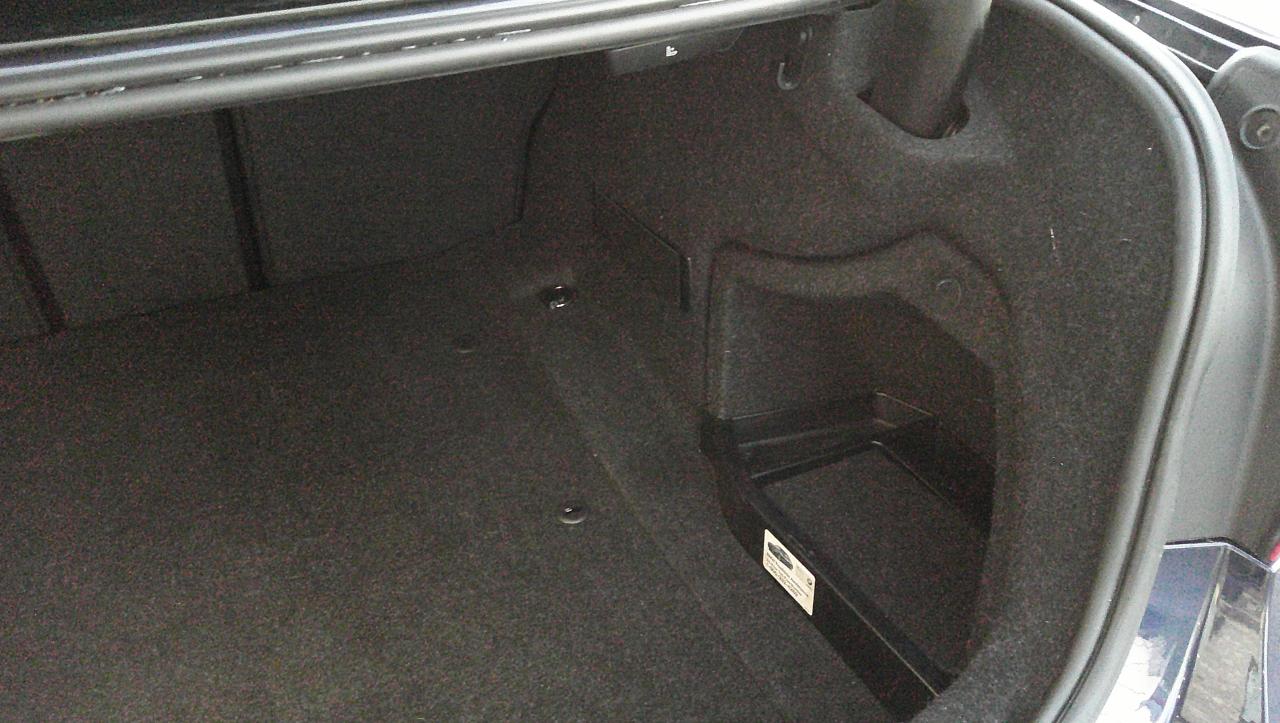 BMW 3 Series 4dr Sdn 328i RWD South Africa SULEV 2016