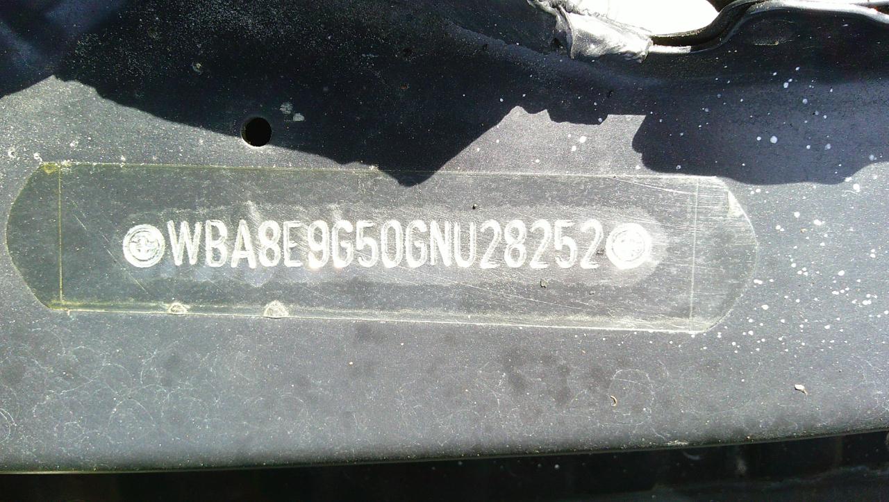 BMW 3 Series 4dr Sdn 328i RWD South Africa SULEV 2016