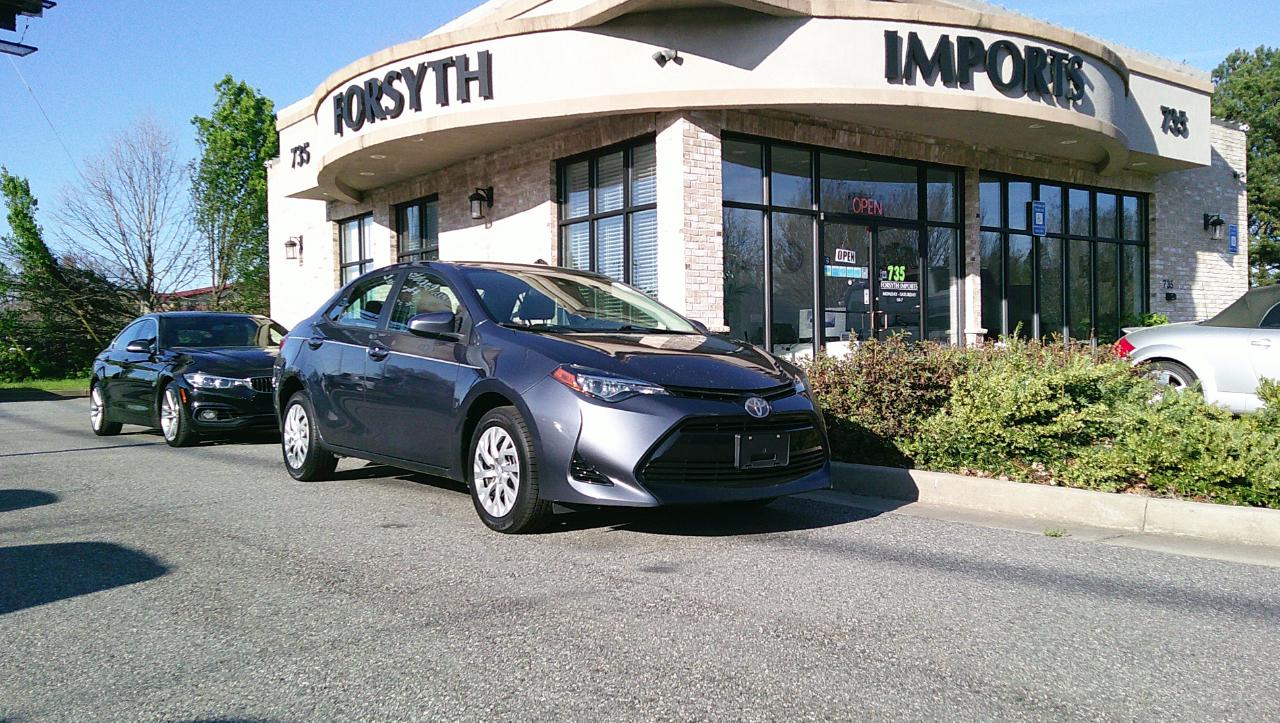 Toyota Corolla XLE CVT (Natl) 2019