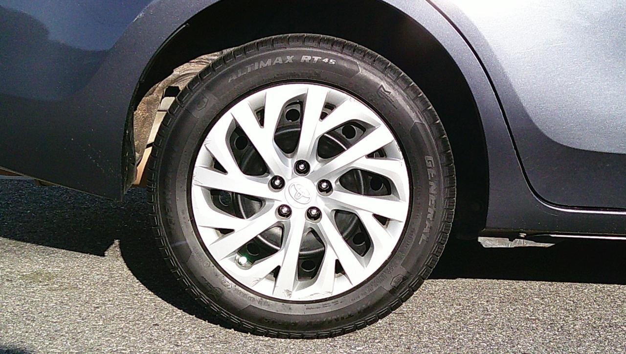 Toyota Corolla XLE CVT (Natl) 2019