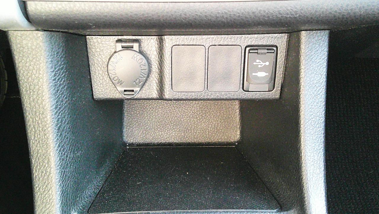 Toyota Corolla XLE CVT (Natl) 2019