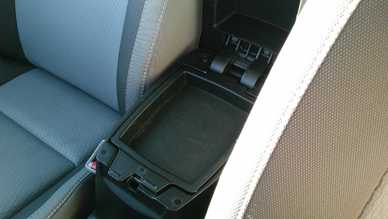 Toyota Corolla XLE CVT (Natl) 2019