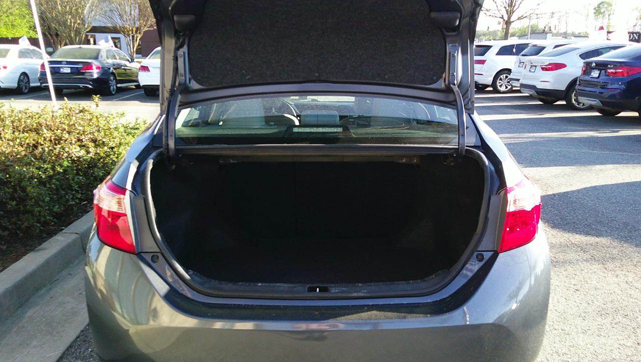 Toyota Corolla XLE CVT (Natl) 2019