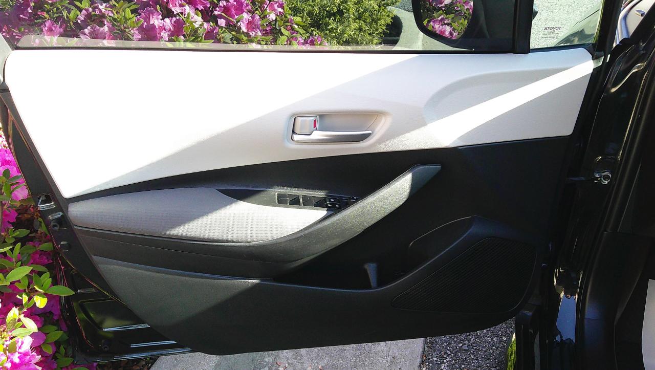 Toyota Corolla LE CVT (Natl) 2021