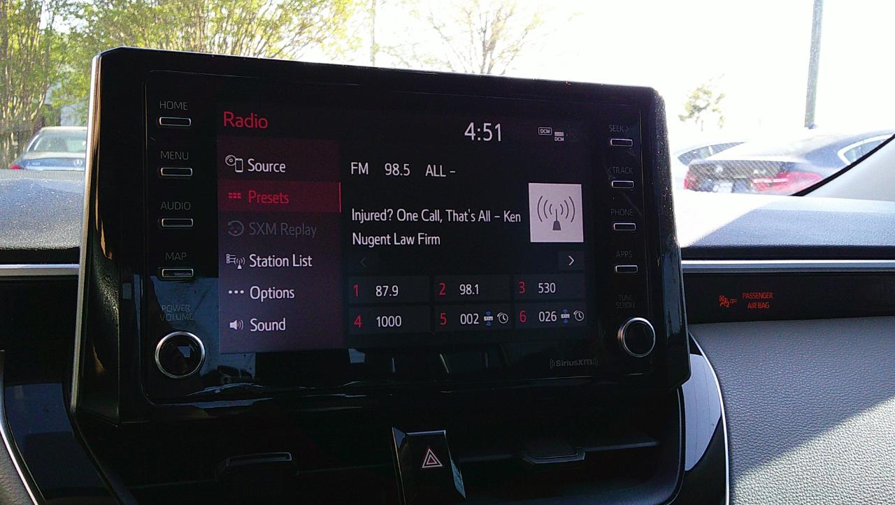 Toyota Corolla LE CVT (Natl) 2021