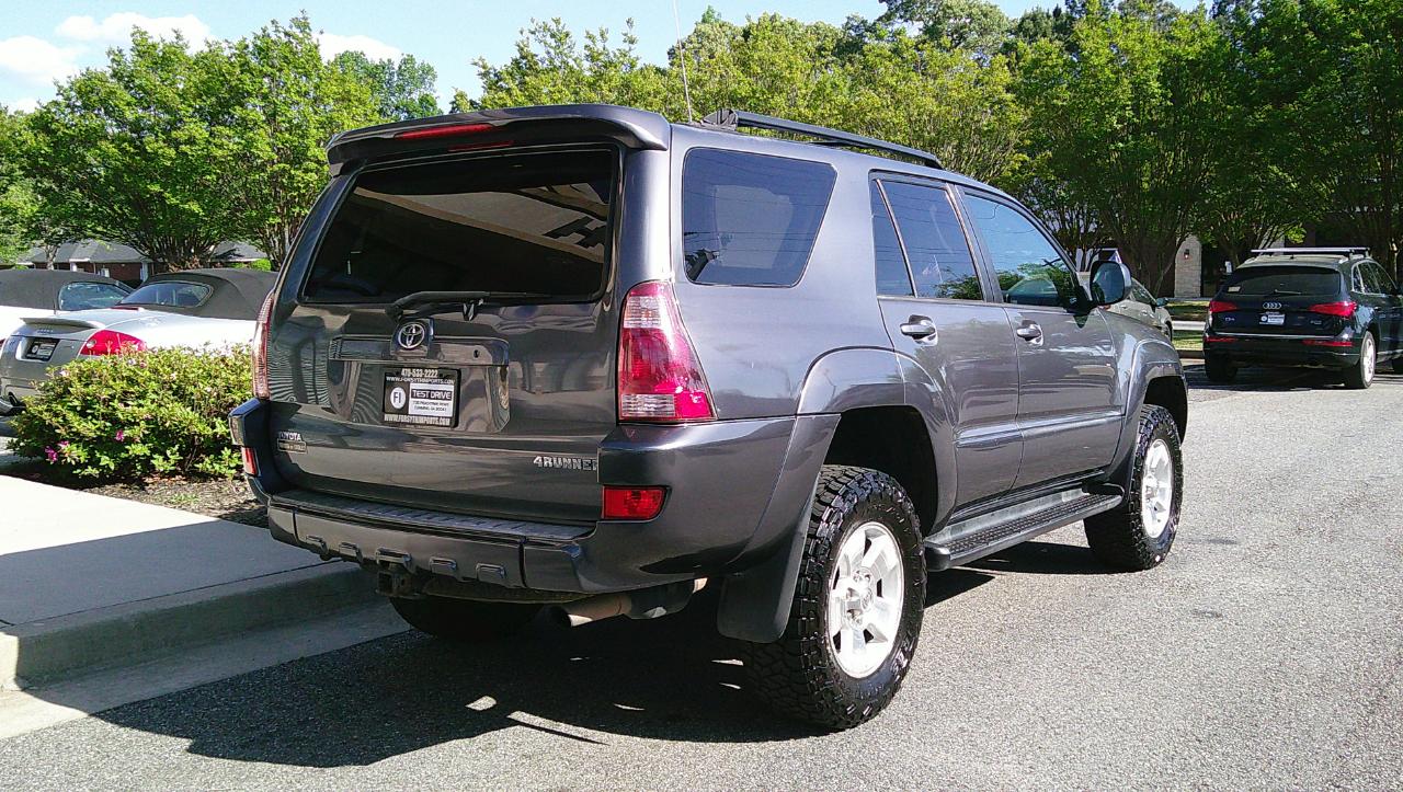 Toyota 4Runner 4dr SR5 V6 Auto (Natl) 2005