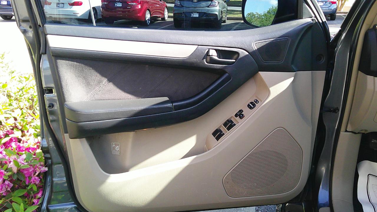 Toyota 4Runner 4dr SR5 V6 Auto (Natl) 2005