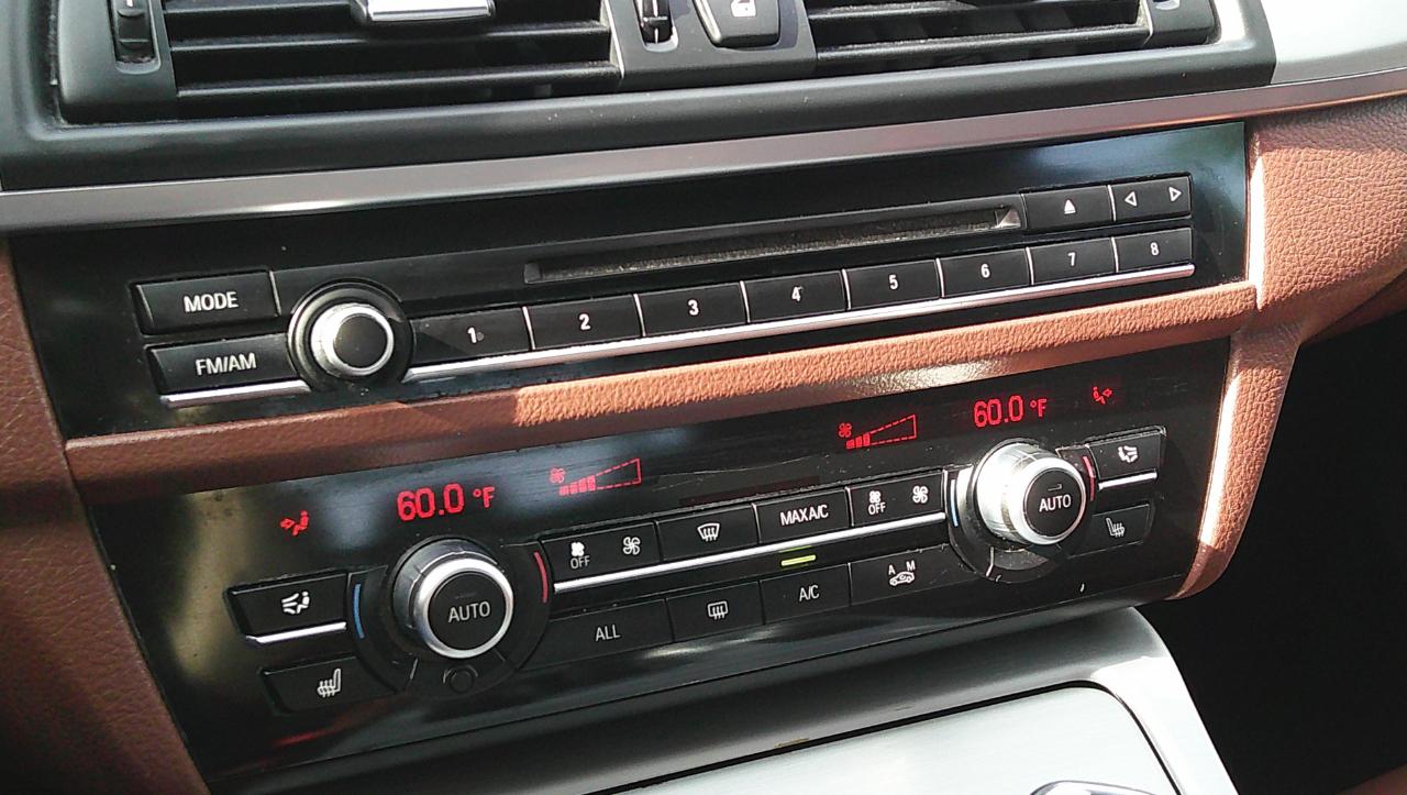 BMW 5 Series 4dr Sdn 535i RWD 2013