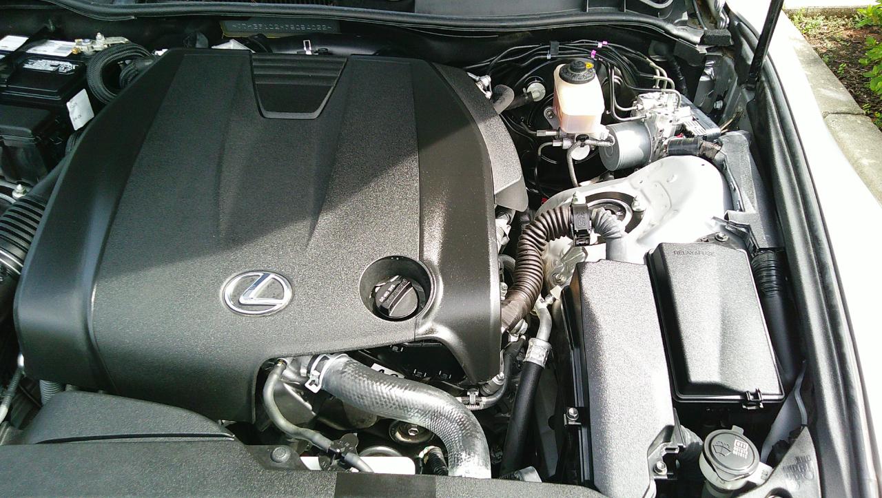 Lexus IS 250 4dr Sport Sdn RWD 2015