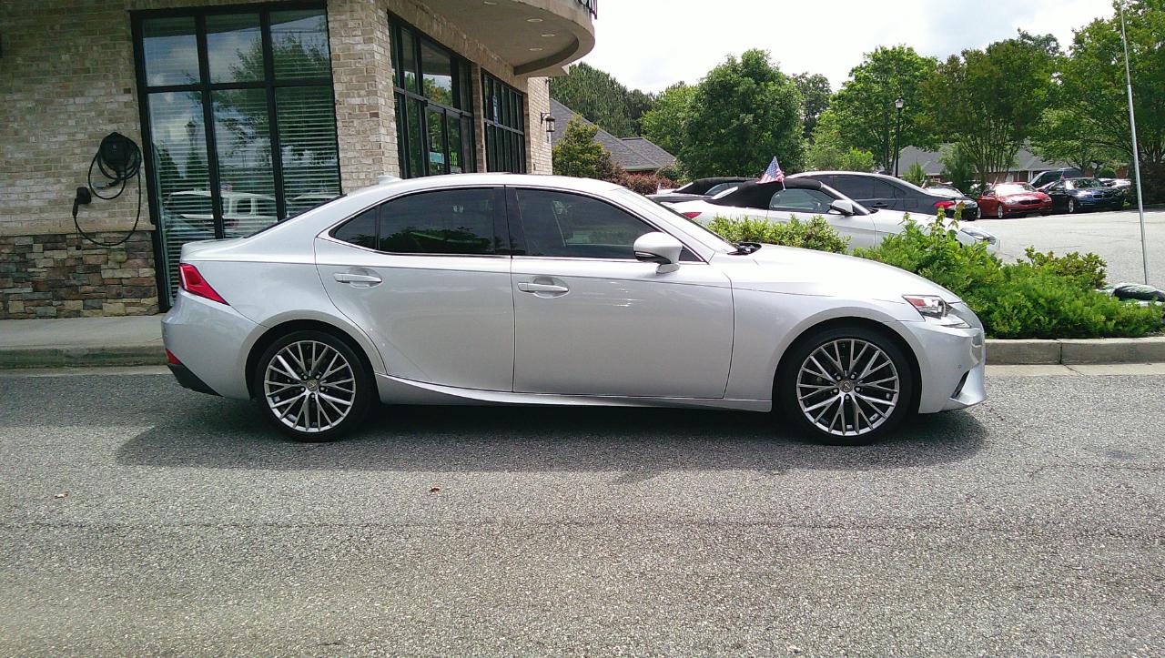 Lexus IS 250 4dr Sport Sdn RWD 2015