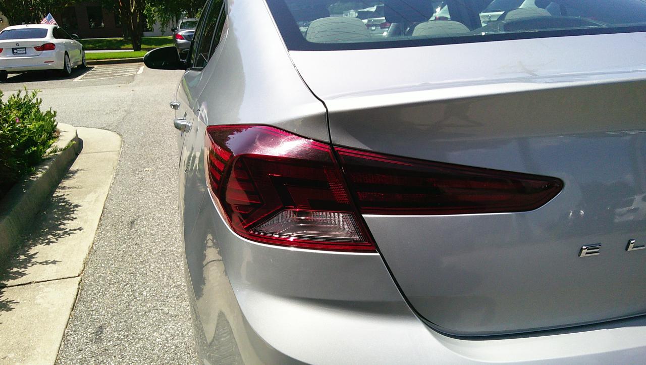 Hyundai Elantra SEL IVT 2020