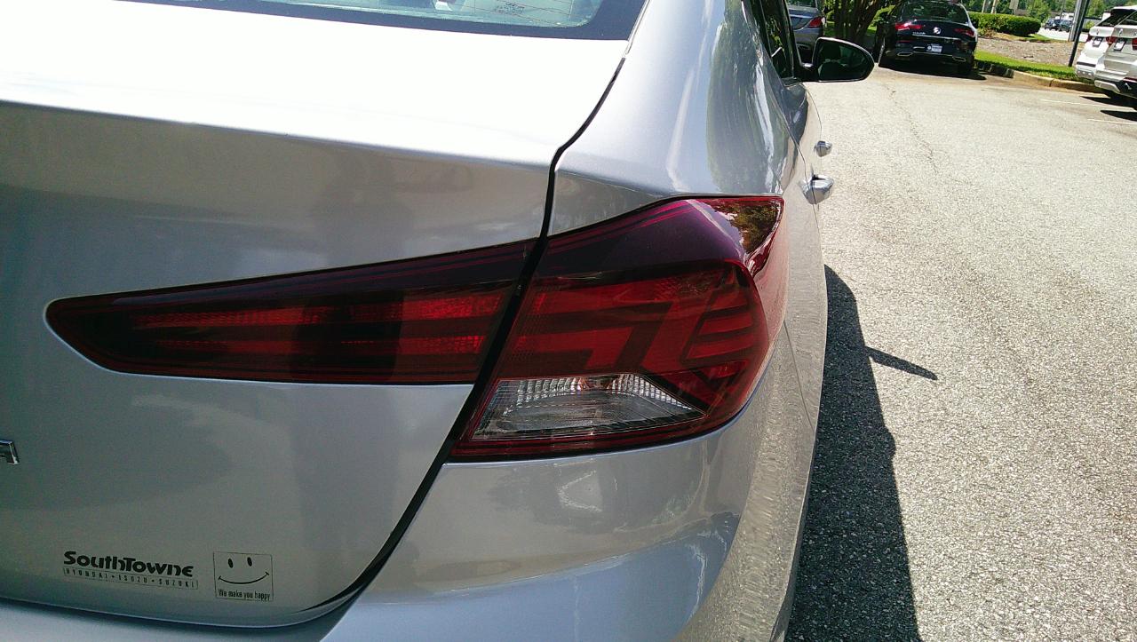 Hyundai Elantra SEL IVT 2020