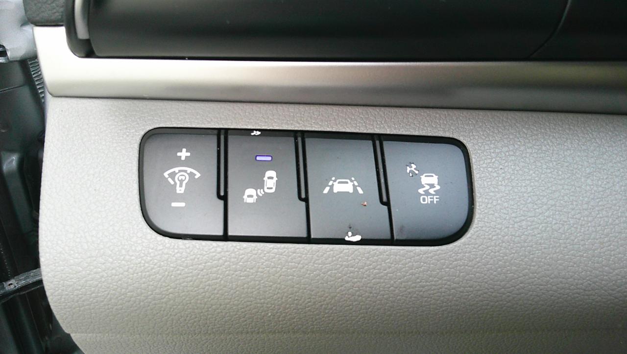 Hyundai Elantra SEL IVT 2020