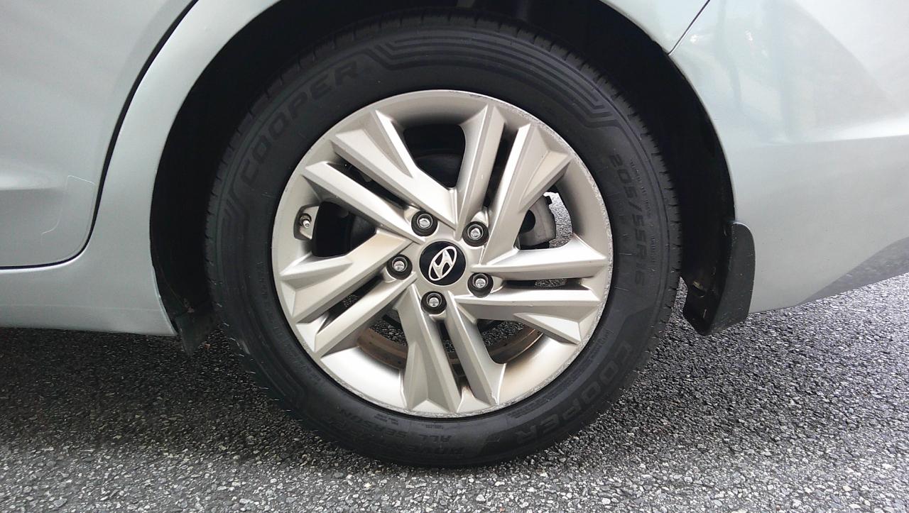 Hyundai Elantra SEL IVT 2020