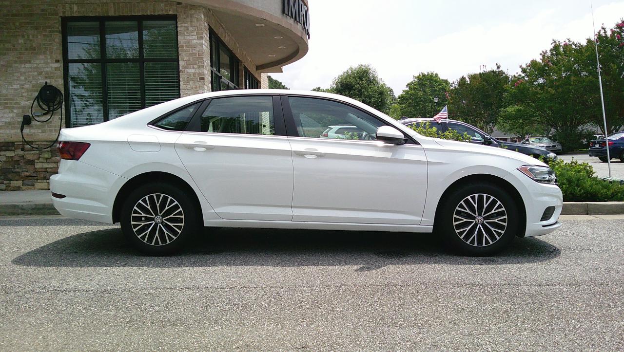 Volkswagen Jetta R-Line Auto w/SULEV 2019