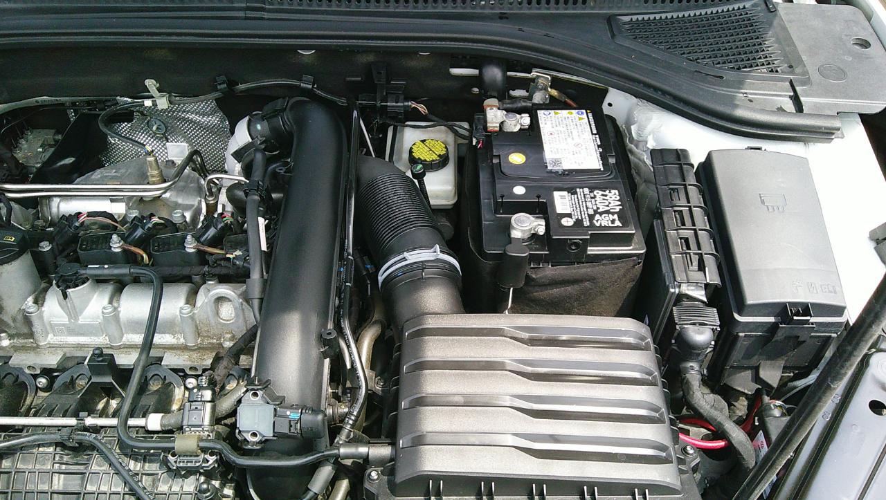 Volkswagen Jetta R-Line Auto w/SULEV 2019