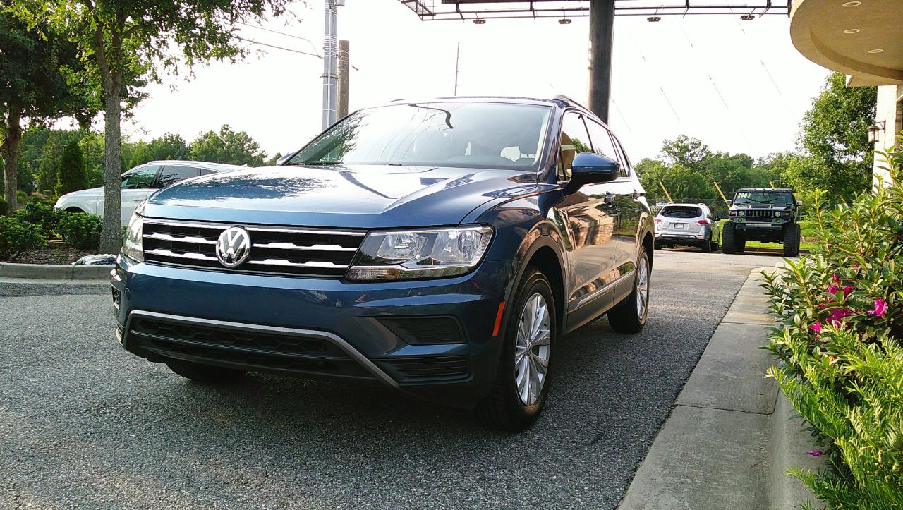 Volkswagen Tiguan 2.0T SEL FWD 2018