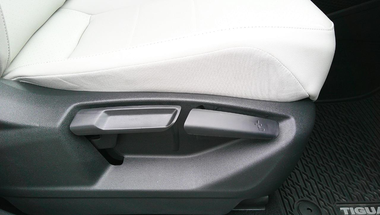 Volkswagen Tiguan 2.0T SEL FWD 2018