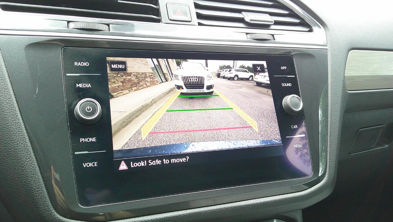 Volkswagen Tiguan 2.0T SEL FWD 2018