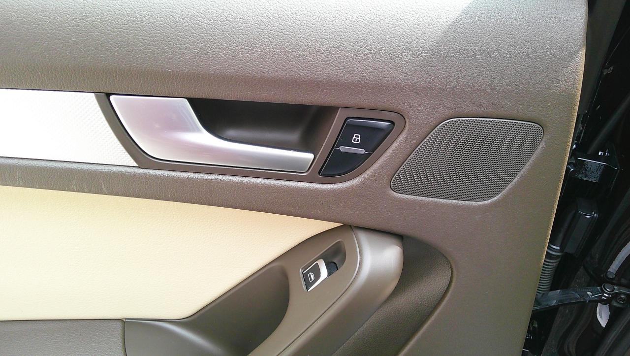 Audi A4 4dr Sdn CVT FrontTrak 2.0T Premium 2013