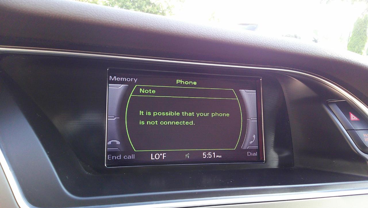 Audi A4 4dr Sdn CVT FrontTrak 2.0T Premium 2013