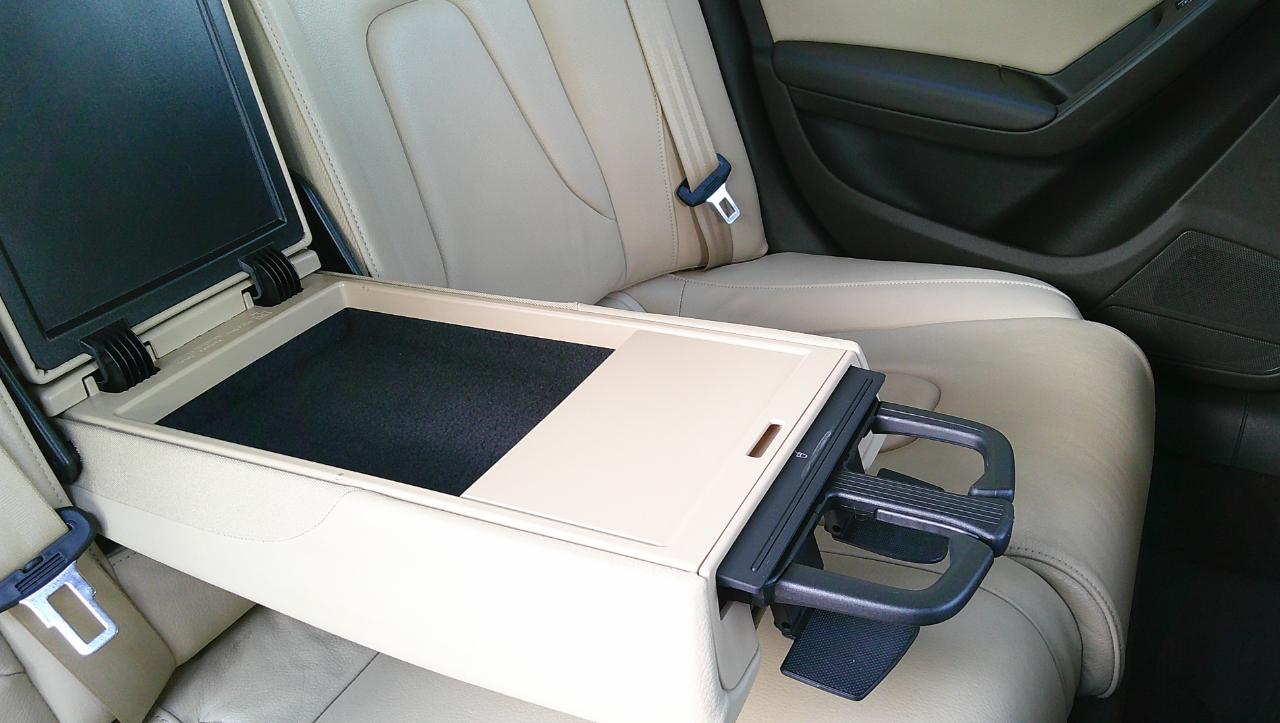 Audi A4 4dr Sdn CVT FrontTrak 2.0T Premium 2013