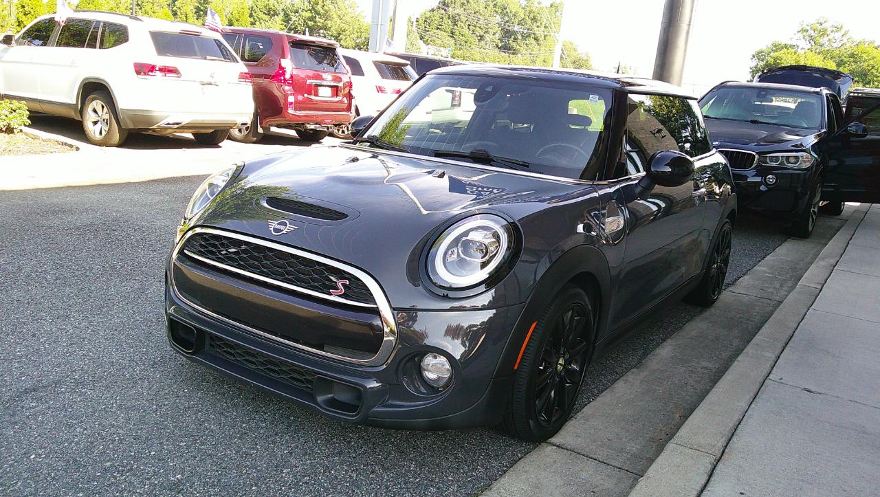 MINI Hardtop 2 Door Cooper S FWD 2019