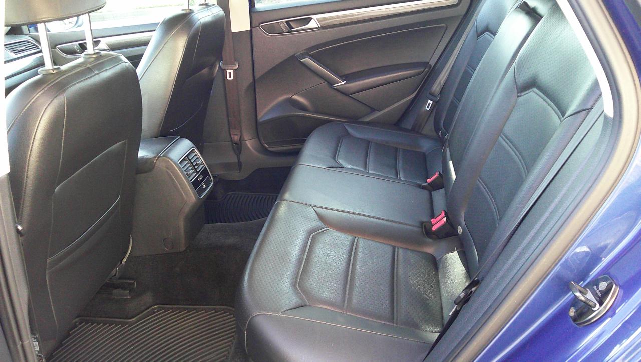 Volkswagen Passat 4dr Sdn 1.8T Auto SE PZEV 2016