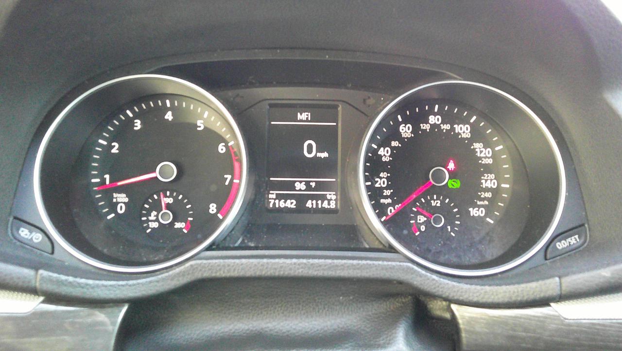 Volkswagen Passat 4dr Sdn 1.8T Auto SE PZEV 2016