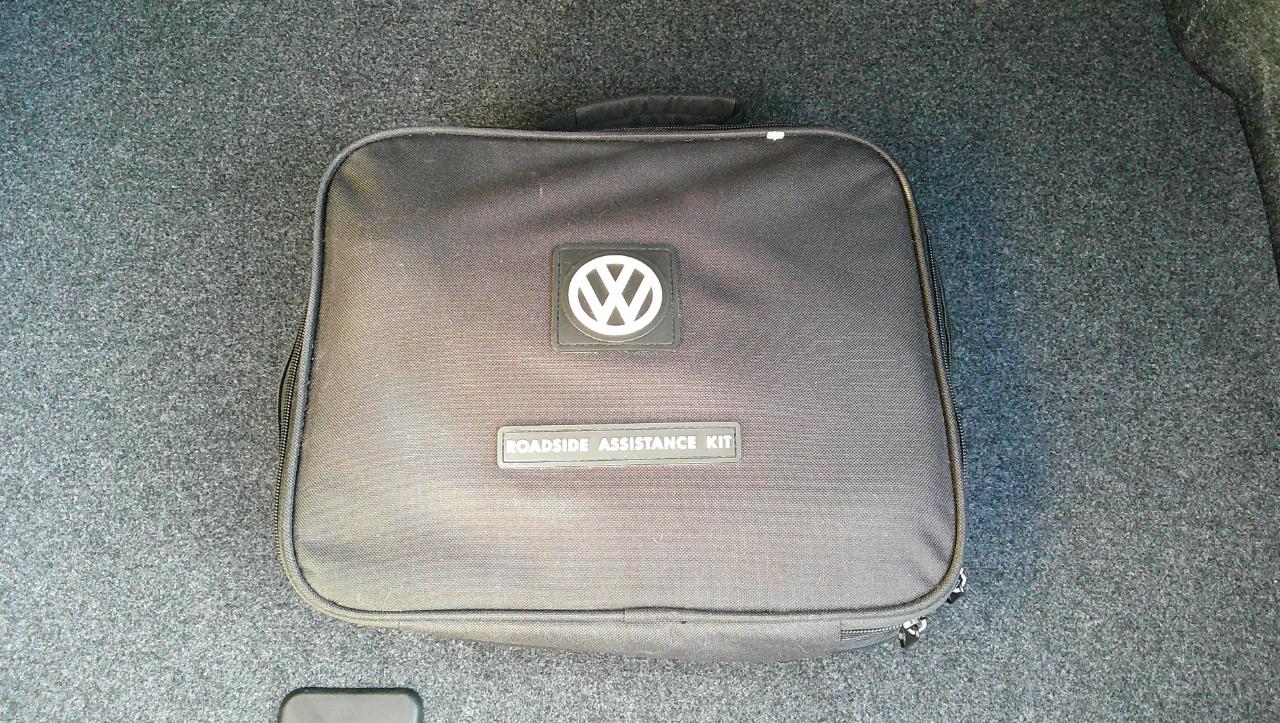 Volkswagen Passat 4dr Sdn 1.8T Auto SE PZEV 2016