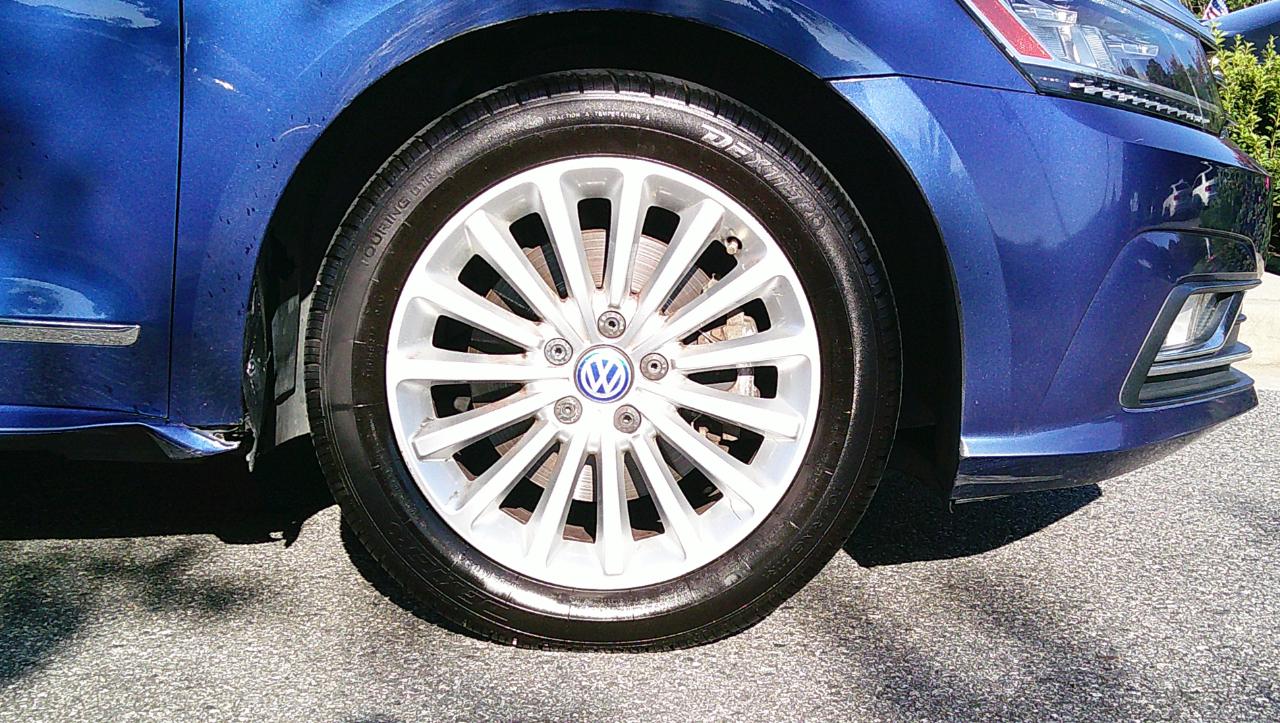 Volkswagen Passat 4dr Sdn 1.8T Auto SE PZEV 2016