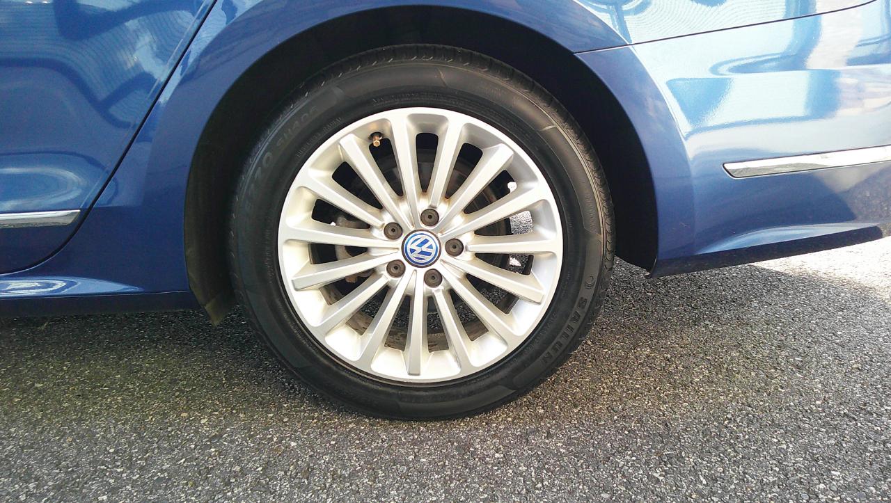 Volkswagen Passat 4dr Sdn 1.8T Auto SE PZEV 2016