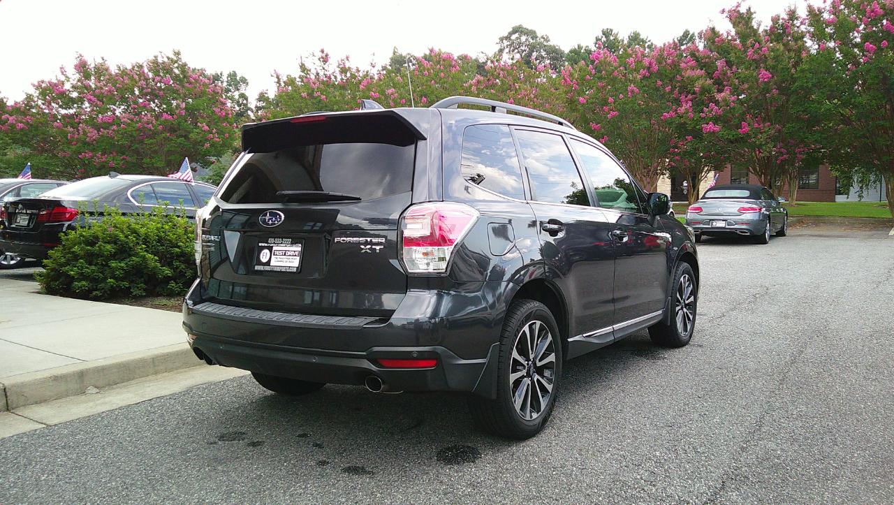 Subaru Forester 2.0XT Touring CVT 2017