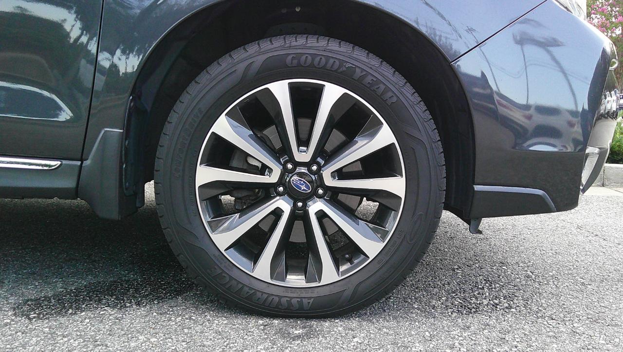 Subaru Forester 2.0XT Touring CVT 2017