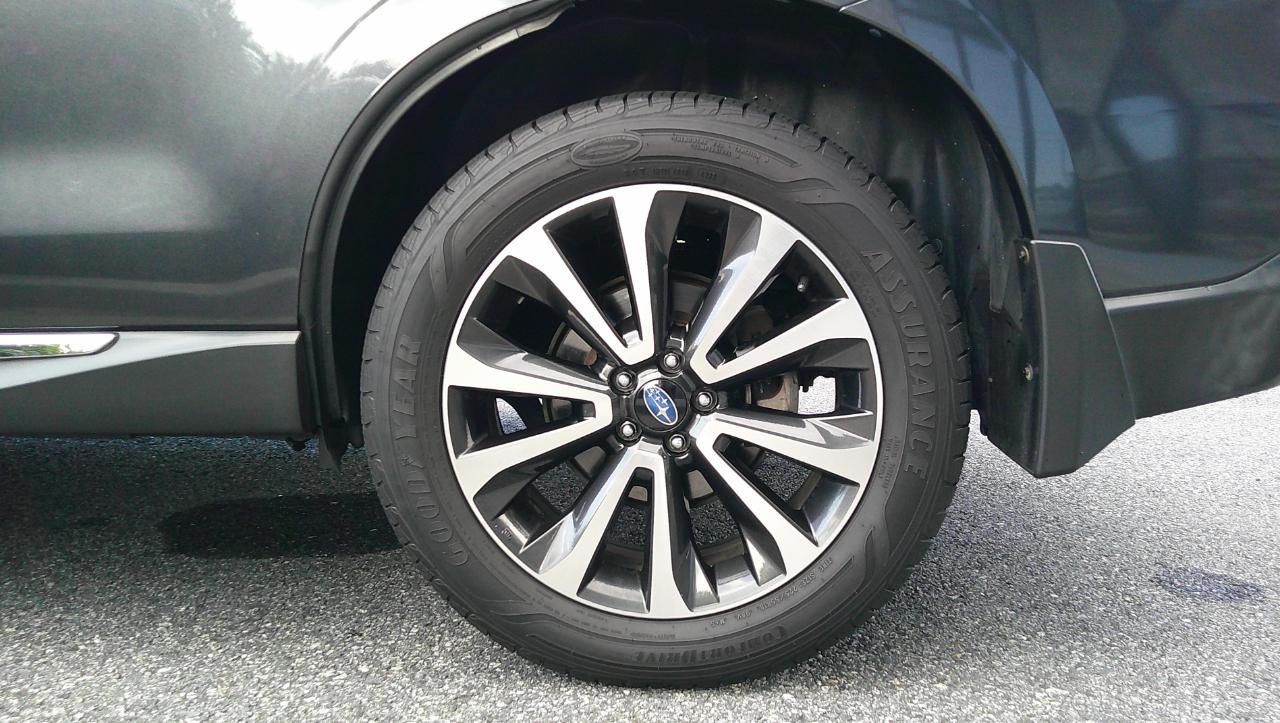 Subaru Forester 2.0XT Touring CVT 2017
