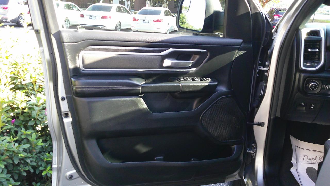 RAM 1500 Big Horn/Lone Star 4x4 Crew Cab 5'7" Box 2019