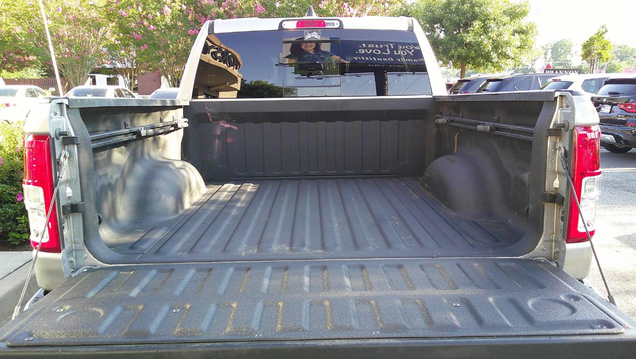 RAM 1500 Big Horn/Lone Star 4x4 Crew Cab 5'7" Box 2019