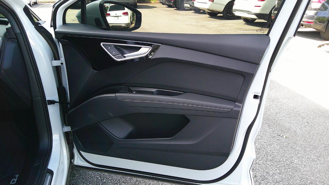 Audi Q4 e-tron Premium Plus 50 quattro 2022