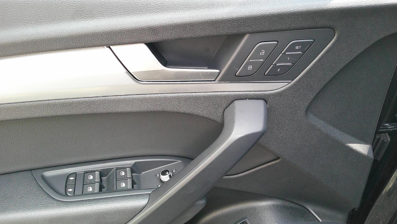 Audi Q5 Titanium Premium 45 TFSI quattro 2020